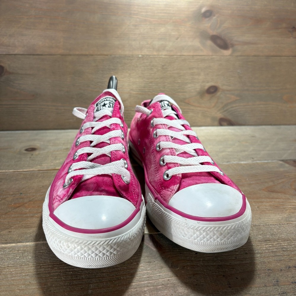 Converse Chuck Taylor Womens size 9 shoes Pink Canvas Lace Up Low Top sneakers - Picture 3 of 9